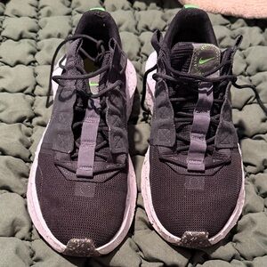 Nike Black and White Athletic Shoes